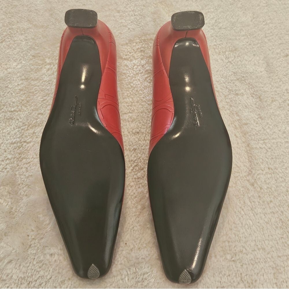NEW Salvatore Ferragamo Red Heels Pumps Leather Shoes Luxury Formal Office Party - Picture 6 of 6